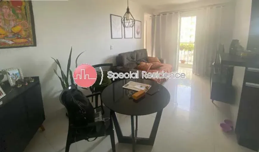 Foto 1 de Apartamento com 2 Quartos à venda, 55m² em Camorim, Rio de Janeiro