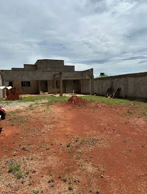 Foto 1 de Casa com 3 Quartos à venda, 400m² em Taguatinga Norte, Brasília