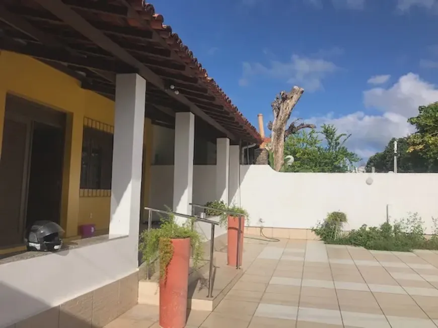 Foto 1 de Apartamento com 3 Quartos à venda, 360m² em Pituba, Salvador
