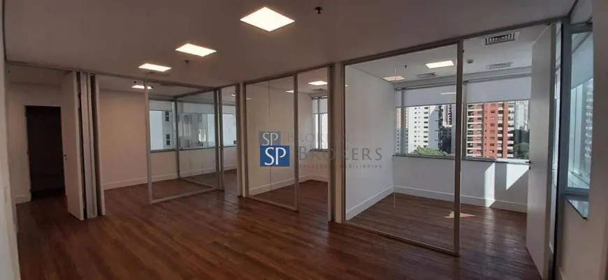 Foto 1 de Sala Comercial para alugar, 280m² em Jardim Europa, São Paulo