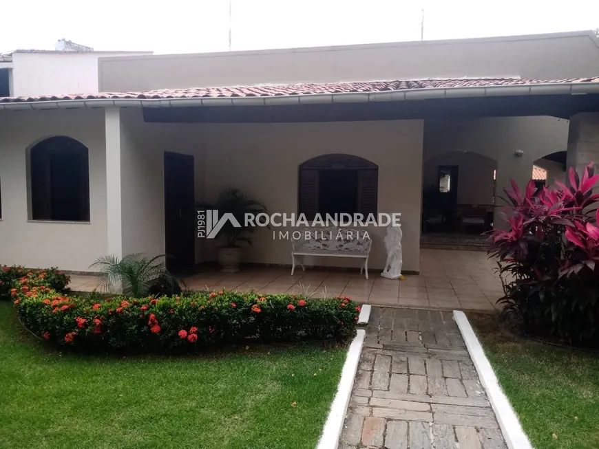 Foto 1 de Casa de Condomínio com 3 Quartos à venda, 850m² em Federação, Salvador