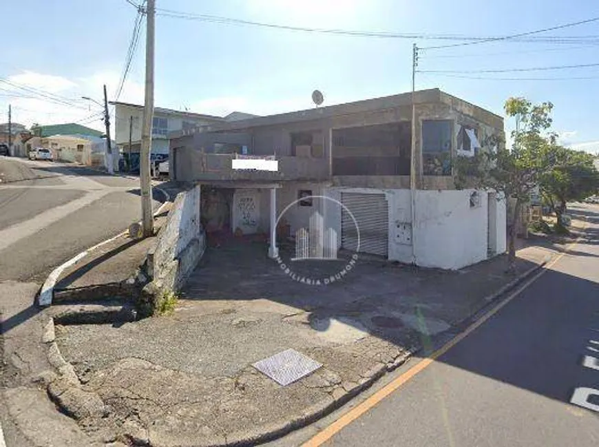 Foto 1 de Lote/Terreno à venda, 562m² em Estreito, Florianópolis