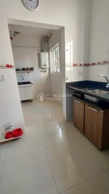 Foto 1 de Apartamento com 2 Quartos à venda, 60m² em Petrópolis, Porto Alegre