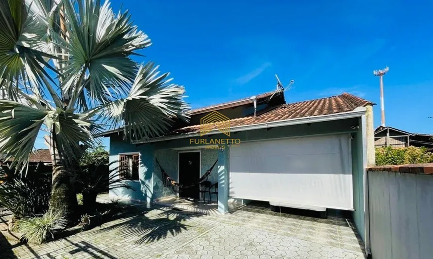 Foto 1 de Casa com 3 Quartos à venda, 158m² em Morro do Meio, Joinville