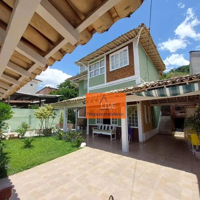 Foto 1 de Casa com 3 Quartos à venda, 201m² em Badu, Niterói