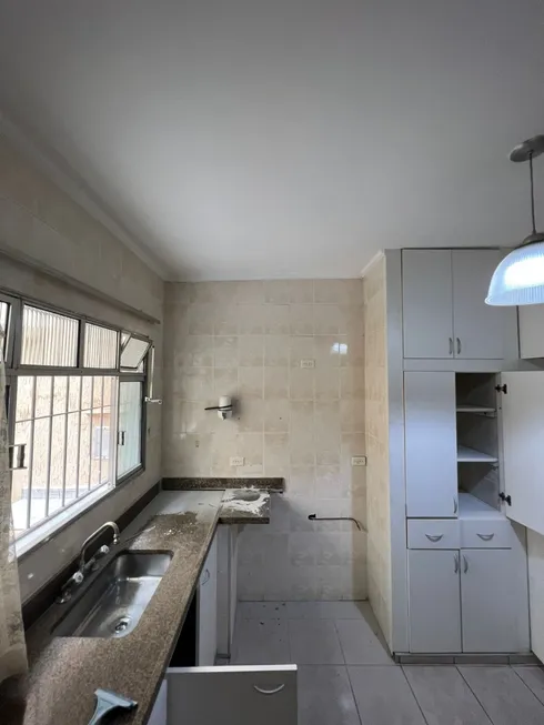Foto 1 de Casa com 2 Quartos para alugar, 60m² em Vila Independência, São Paulo