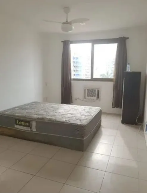 Foto 1 de Apartamento com 3 Quartos à venda, 95m² em Pelinca, Campos dos Goytacazes