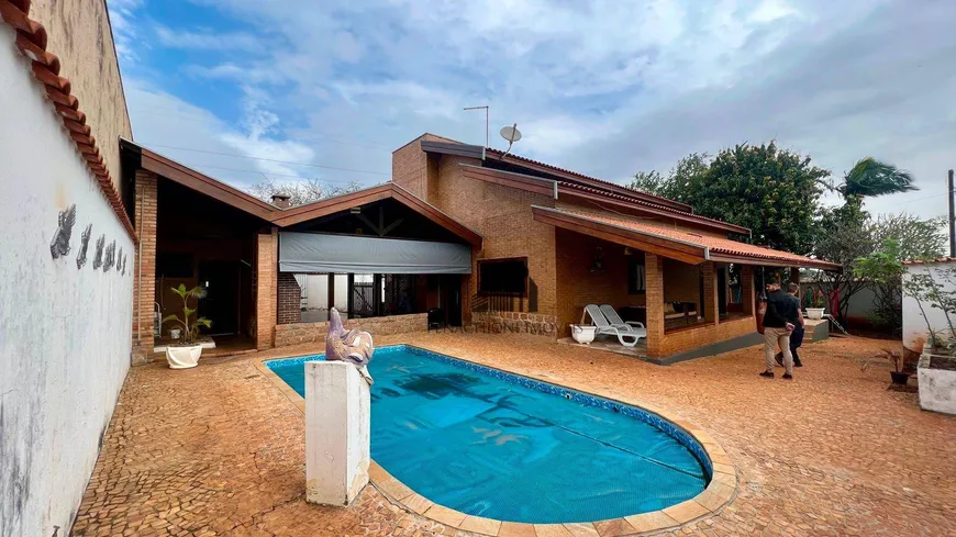 Foto 1 de Casa com 3 Quartos à venda, 288m² em Residencial Furlan, Santa Bárbara D'Oeste