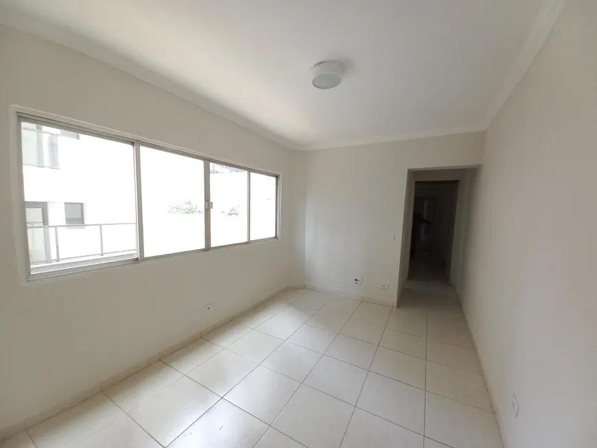 Foto 1 de Apartamento com 1 Quarto à venda, 37m² em Pacaembu, São Paulo