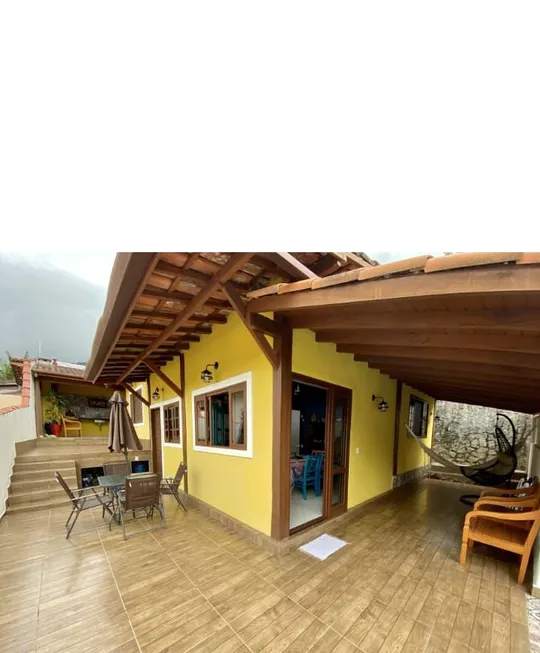 Foto 1 de Casa com 3 Quartos para alugar, 200m² em Reino, Ilhabela