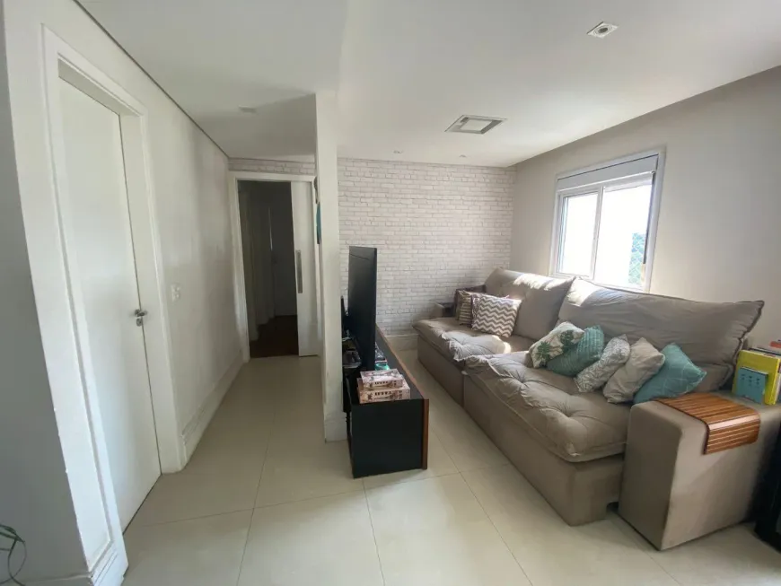 Foto 1 de Apartamento com 3 Quartos à venda, 107m² em Jardim Henriqueta, Taboão da Serra