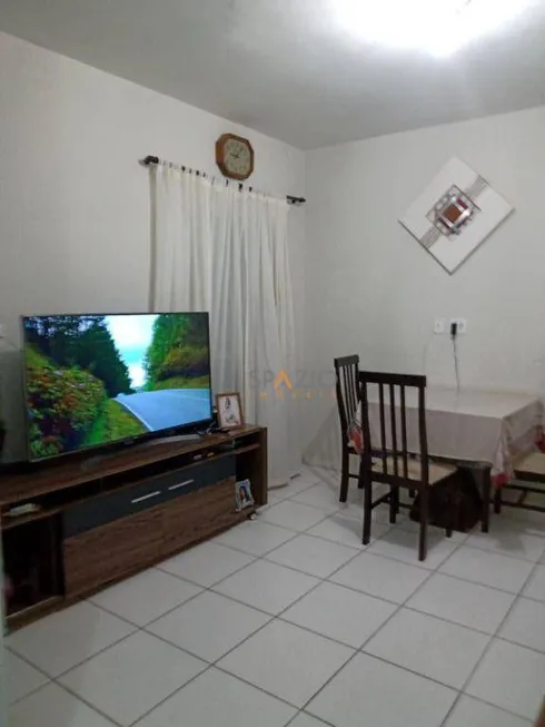 Foto 1 de Apartamento com 2 Quartos à venda, 48m² em Chácara Lusa, Rio Claro