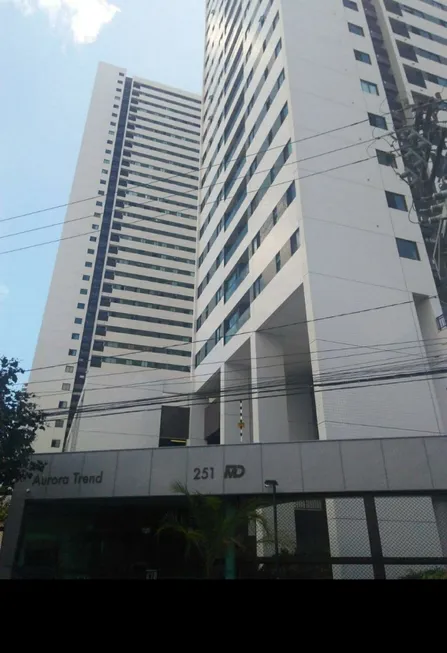 Foto 1 de Apartamento com 2 Quartos para alugar, 54m² em Santo Amaro, Recife