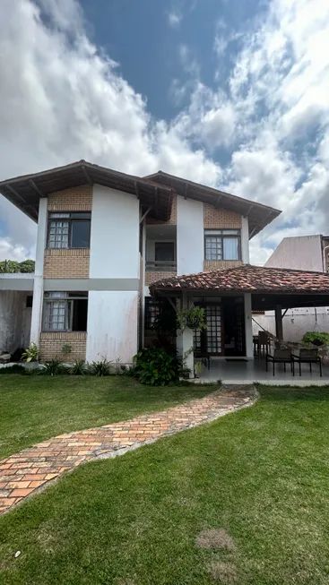 Foto 1 de Casa com 3 Quartos à venda, 250m² em Gruta de Lourdes, Maceió