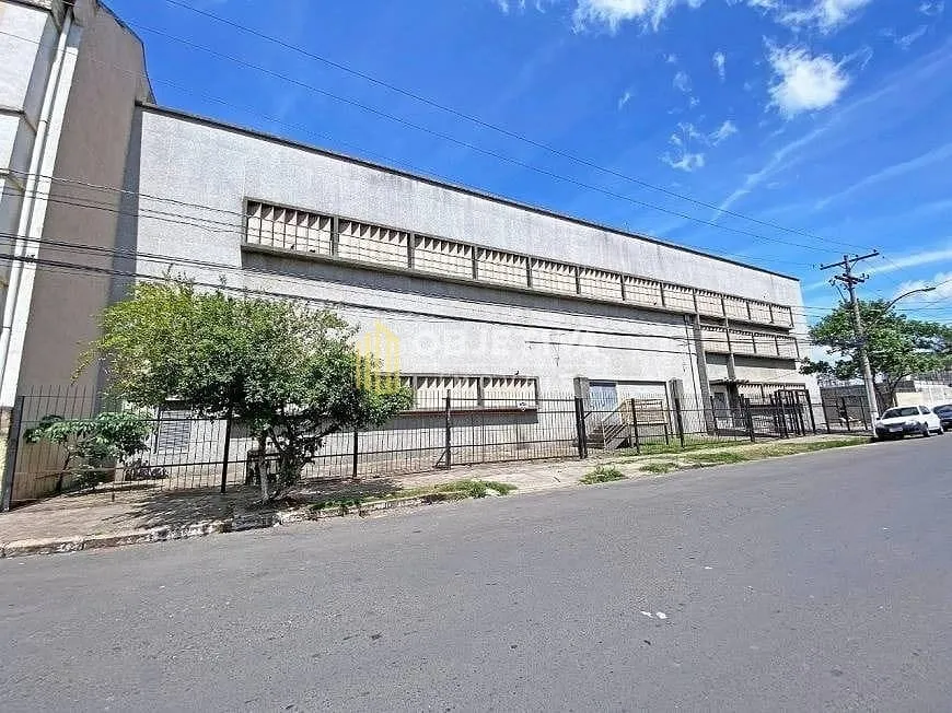 Foto 1 de Galpão/Depósito/Armazém para alugar, 2071m² em Floresta, Porto Alegre