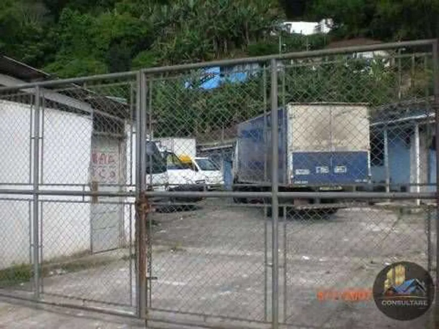 Foto 1 de Galpão/Depósito/Armazém para alugar, 680m² em Marapé, Santos