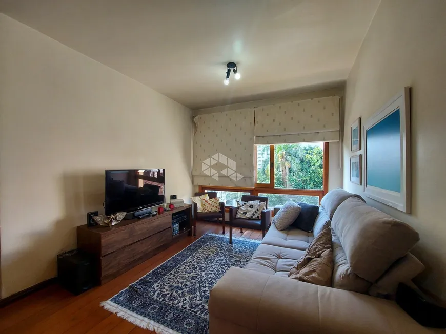 Foto 1 de Apartamento com 3 Quartos à venda, 104m² em Mont' Serrat, Porto Alegre