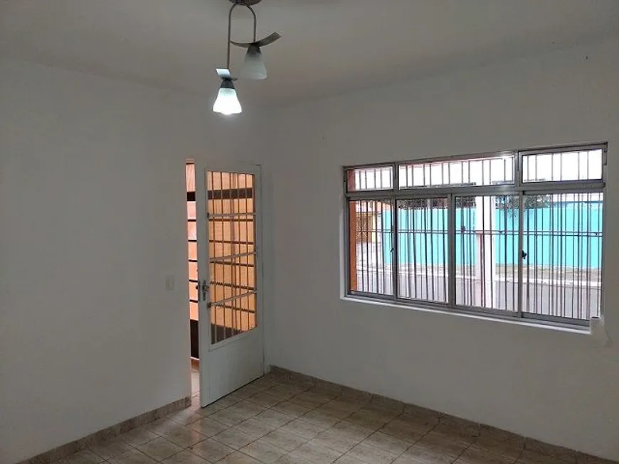 Foto 1 de Casa com 2 Quartos à venda, 90m² em Jardim Imperador, São Paulo
