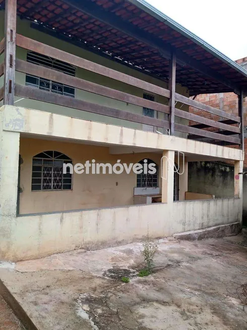 Foto 1 de Casa com 3 Quartos à venda, 215m² em Parque Xangri La, Contagem