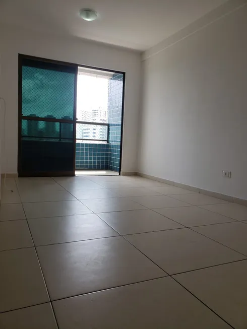 Foto 1 de Apartamento com 3 Quartos à venda, 61m² em Casa Amarela, Recife