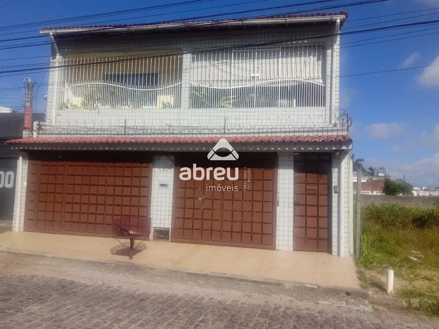 Foto 1 de Casa com 6 Quartos à venda, 300m² em Lagoa Nova, Natal