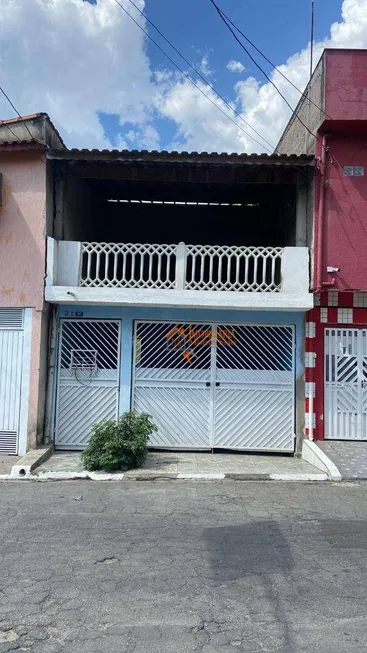 Foto 1 de Casa com 1 Quarto à venda, 125m² em Jardim São Domingos, Guarulhos