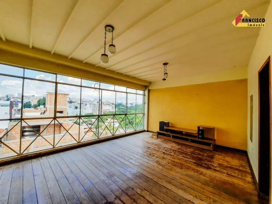 Foto 1 de Apartamento com 3 Quartos à venda, 190m² em Vila Belo Horizonte, Divinópolis