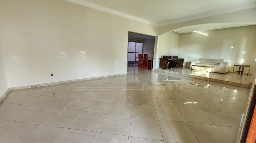 Foto 1 de Casa com 3 Quartos à venda, 360m² em Niterói, Volta Redonda