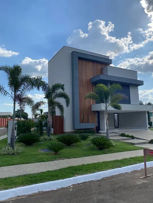 Foto 1 de Casa de Condomínio com 3 Quartos à venda, 241m² em Setor Laguna Parque, Trindade