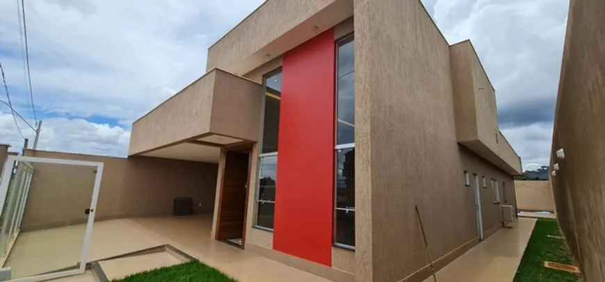 Foto 1 de Casa com 3 Quartos à venda, 400m² em , Brasília