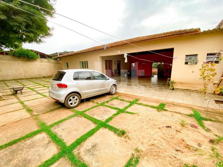 Foto 1 de Casa com 3 Quartos à venda, 350m² em Recanto dos Dourados, Campinas