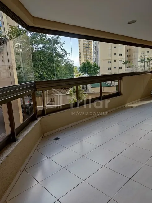 Foto 1 de Apartamento com 4 Quartos à venda, 220m² em Parque Residencial Aquarius, São José dos Campos