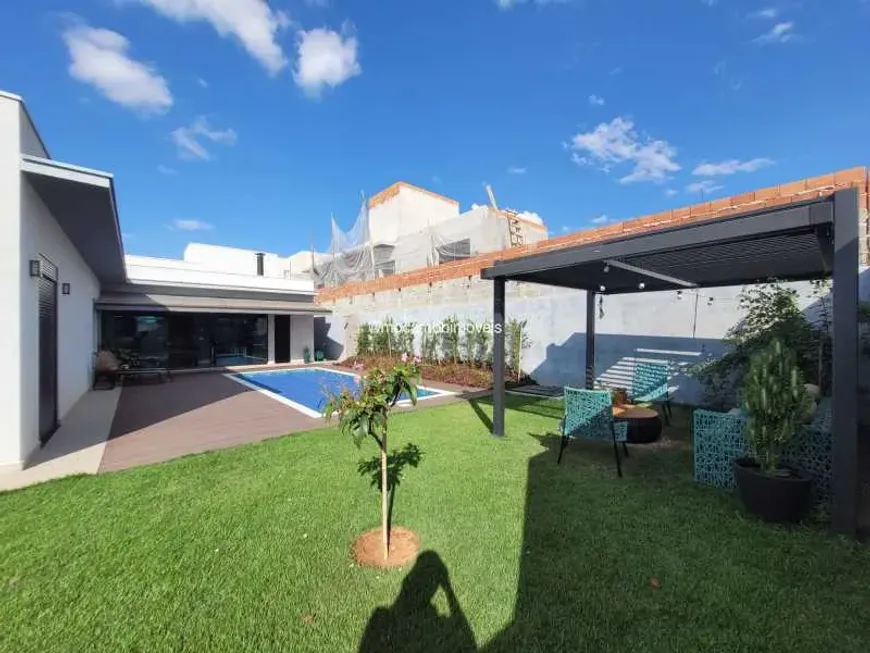 Foto 1 de Casa de Condomínio com 3 Quartos à venda, 240m² em Residencial Terras Nobres, Itatiba