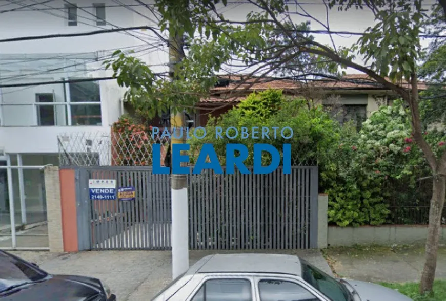 Foto 1 de Casa com 4 Quartos à venda, 200m² em Perdizes, São Paulo