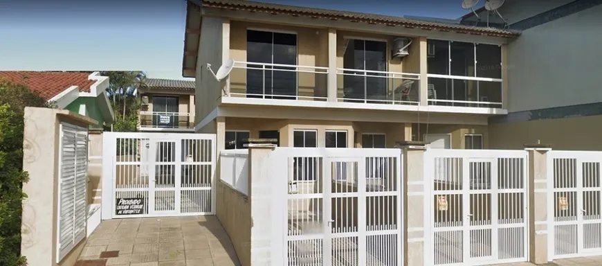 Foto 1 de Sobrado com 2 Quartos à venda, 57m² em Tirolesa, Tramandaí