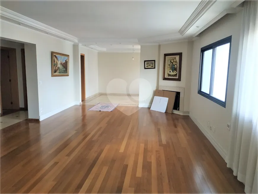 Foto 1 de Apartamento com 4 Quartos à venda, 235m² em Santana, São Paulo