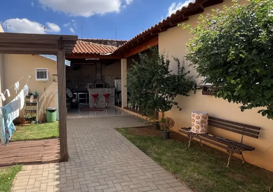 Foto 1 de Casa com 2 Quartos à venda, 100m² em Jardim Nazareth, São José do Rio Preto