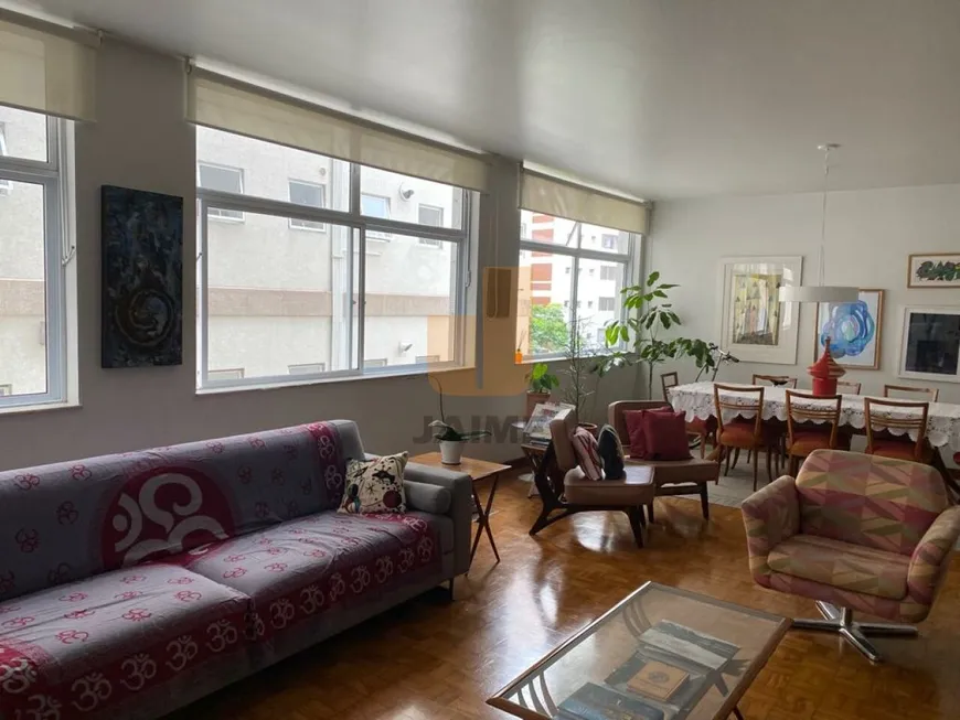 Foto 1 de Apartamento com 3 Quartos à venda, 180m² em Higienópolis, São Paulo