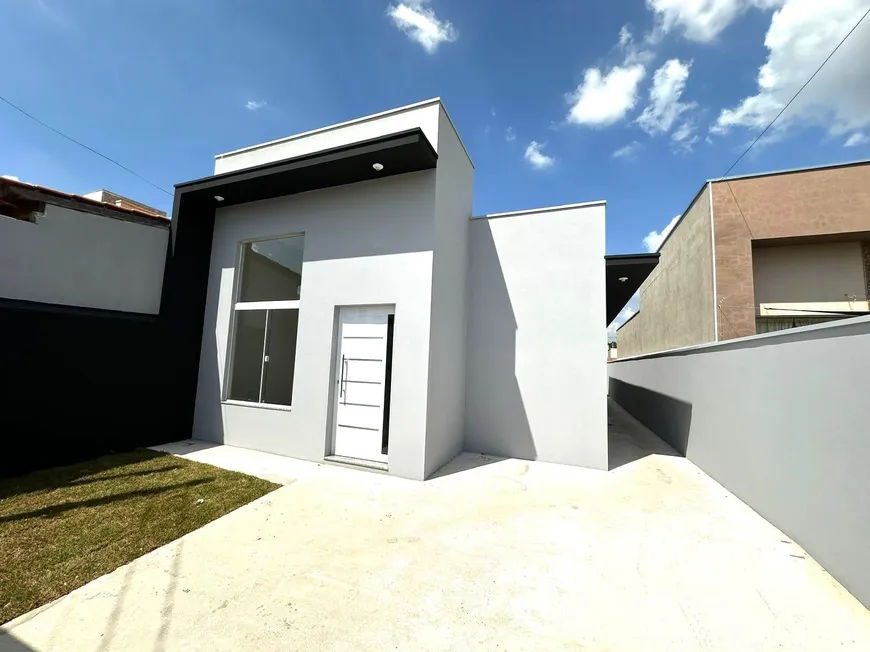 Foto 1 de Casa com 2 Quartos à venda, 87m² em Vila dos Ipês, Boituva