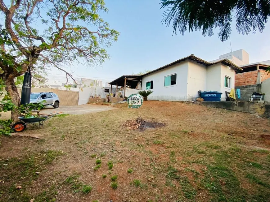 Foto 1 de Casa com 3 Quartos à venda, 100m² em Jardim Imperial, Lagoa Santa