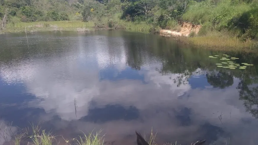 Foto 1 de Lote/Terreno à venda, 20000m² em Zona Rural, Araçaí