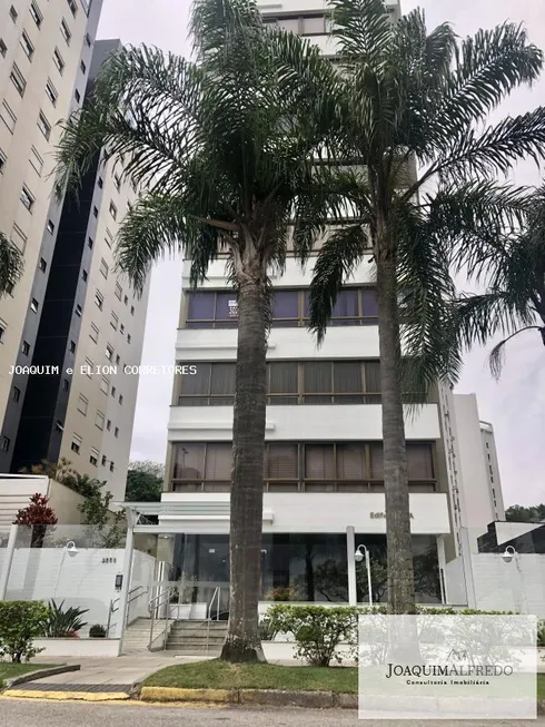 Foto 1 de Apartamento com 4 Quartos à venda, 224m² em Agronômica, Florianópolis