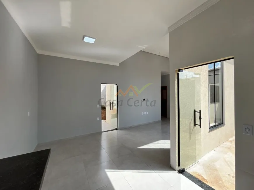 Foto 1 de Casa com 2 Quartos à venda, 70m² em Jardim Santa Cruz, Mogi Guaçu