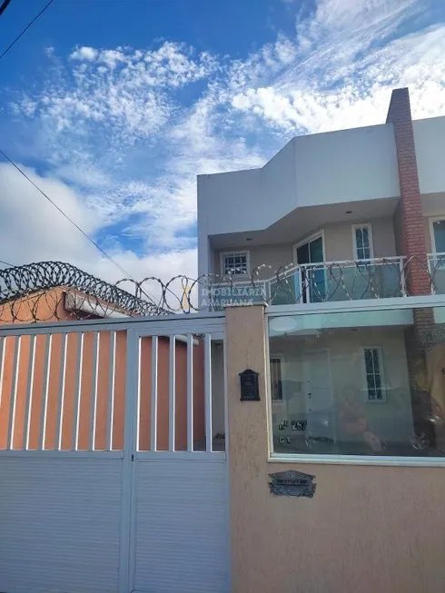 Foto 1 de Casa com 2 Quartos à venda, 110m² em Parque Hotel, Araruama