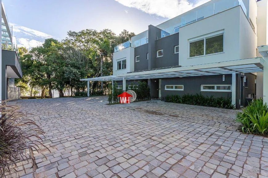 Foto 1 de Casa de Condomínio com 3 Quartos à venda, 441m² em Pedra Redonda, Porto Alegre