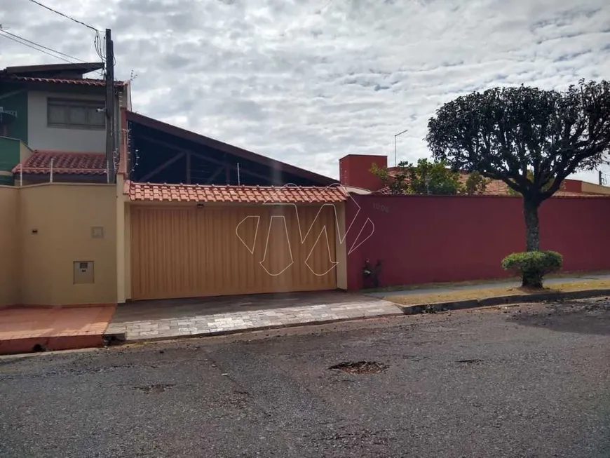 Foto 1 de Casa com 3 Quartos à venda, 292m² em Vila Harmonia, Araraquara