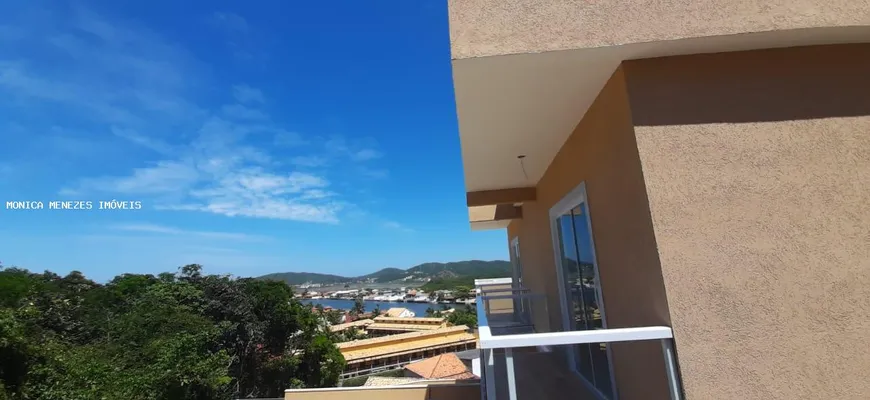 Foto 1 de Casa de Condomínio com 2 Quartos à venda, 110m² em Peró, Cabo Frio