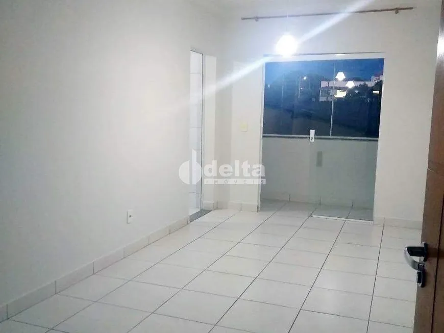 Foto 1 de Apartamento com 2 Quartos à venda, 58m² em Carajas, Uberlândia