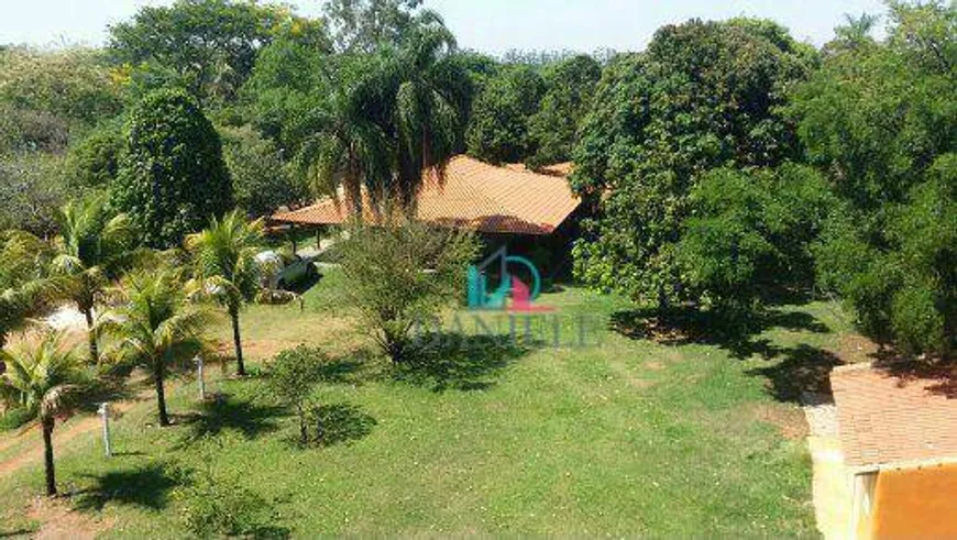 Foto 1 de Fazenda/Sítio com 3 Quartos à venda, 5000m² em Recanto dos Nobres, Araraquara