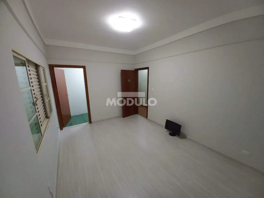 Foto 1 de Sala Comercial para alugar, 20m² em Fundinho, Uberlândia